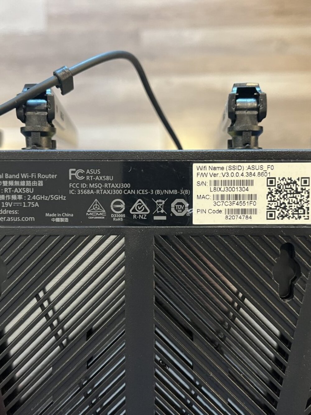 Asus AX3000 Router - RT-AX58U - Picture 2 of 3
